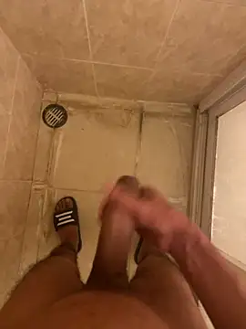 Snapshot of toni1405 chatting on January 2025 02:26:02 AM toni1405 online show from January 2025 02:26:02 AM