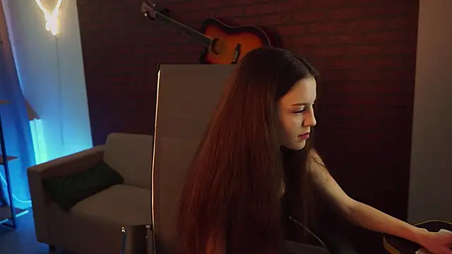 Snapshot of MilaStoyne chatting on March 2025 05:31:01 AM MilaStoyne online show from March 2025 05:31:01 AM