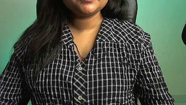 Snapshot of Kannu- chatting on October 2025 05:05:02 AM Kannu- online show from October 2025 05:05:02 AM