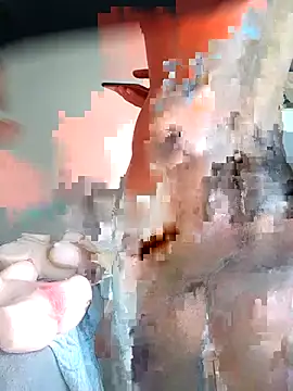 Snapshot of Mad1a chatting on January 2026 11:45:02 AM Mad1a online show from January 2026 11:45:02 AM