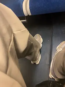 giumy91 online show from March 2026 02:44:02 PM