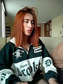 chloe rockss  online show from March 2025 06:21:02 PM