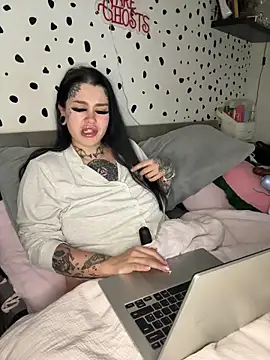 tempzzz12 online show from April 2026 06:58:02 AM