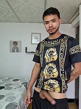 Niick01  online show from October 2025 08:16:02 PM