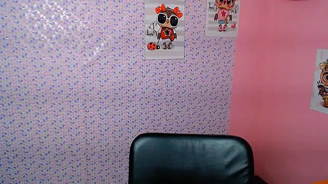 Snapshot of ValeriaHeart_ chatting on February 2025 02:40:01 PM ValeriaHeart online show from February 2025 02:40:01 PM