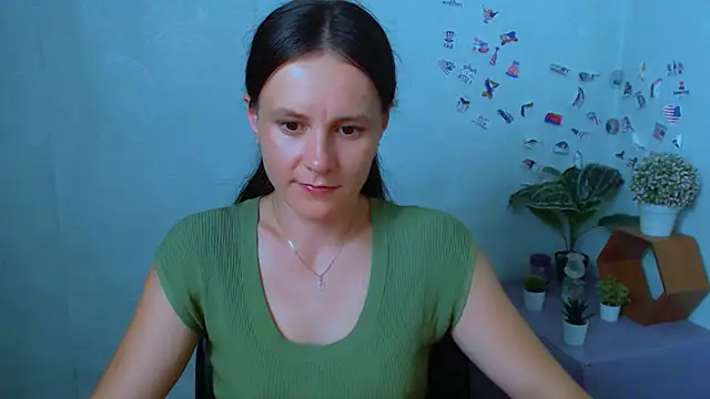 Snapshot of ValeriaHeart_ chatting on July 2026 02:36:02 PM ValeriaHeart online show from July 2026 02:36:02 PM