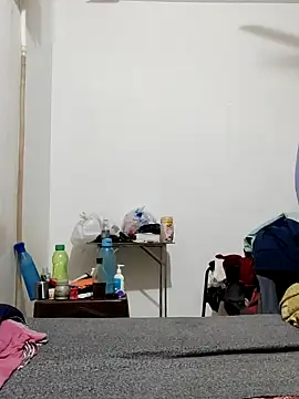 Hot funky boy online show from February 2025 12:59:01 PM