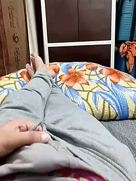 Hot funky boy online show from February 2025 01:51:01 PM