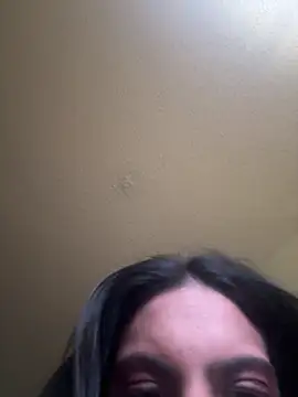 Snapshot of Liyah_19 chatting on February 2026 04:16:02 AM Liyah 19 online show from February 2026 04:16:02 AM