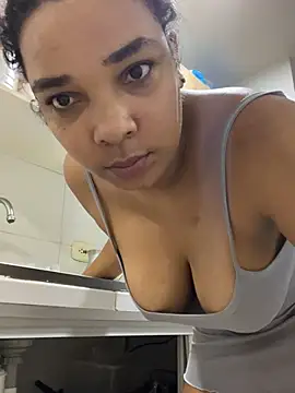 stefania brunnett online show from March 2025 07:59:01 AM