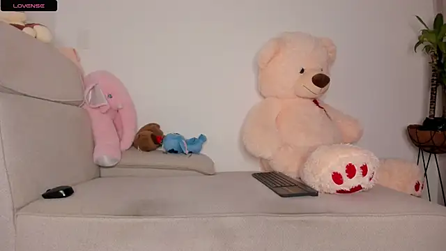 curly sweett1 online show from July 2026 01:06:02 PM