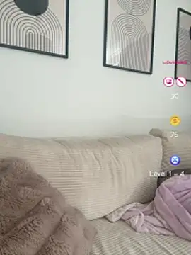 chaanntyy online show from May 2026 12:33:02 PM
