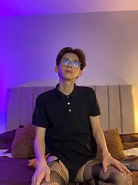 jacob and sam online show from November 2025 04:28:01 PM