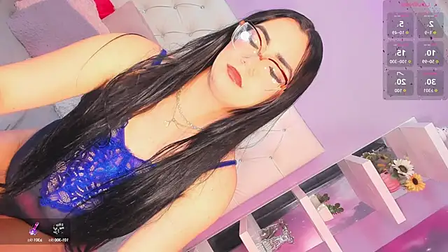 Dalis Hills online show from March 2025 03:07:02 PM