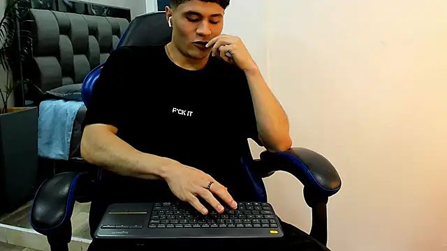 roan birkin online show from November 2025 07:45:01 PM