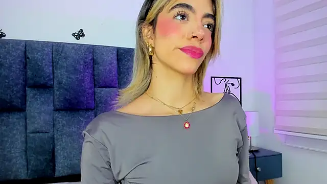 Violetta Ficher online show from February 2026 02:32:01 AM