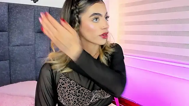 Violetta Ficher online show from April 2026 02:15:02 AM