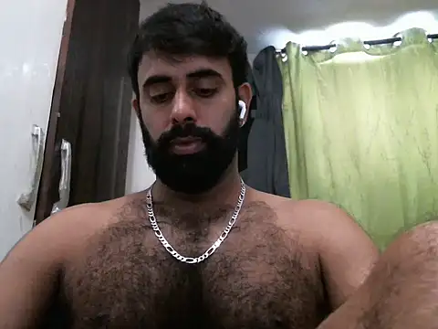 Snapshot of indianhairybull chatting on October 2025 04:24:01 AM indianhairybull online show from October 2025 04:24:01 AM