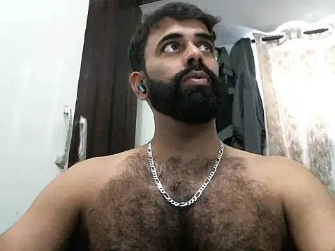 Snapshot of indianhairybull chatting on February 2026 04:42:01 AM indianhairybull online show from February 2026 04:42:01 AM
