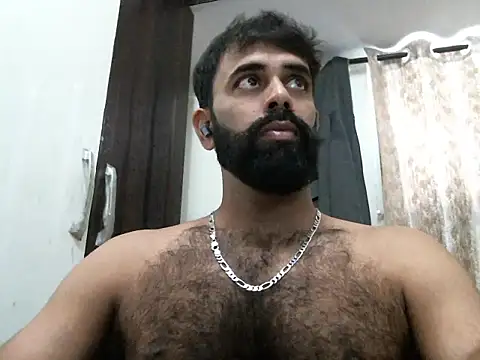 Snapshot of indianhairybull chatting on February 2026 04:44:02 AM indianhairybull online show from February 2026 04:44:02 AM