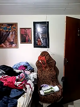 Pantaneirasexy online show from February 2026 05:02:01 PM