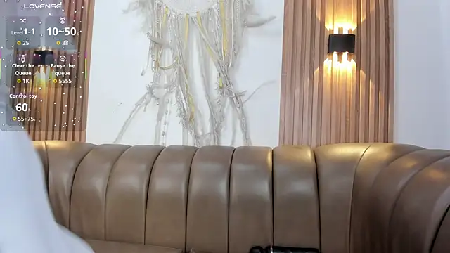 Snapshot of saleh_issawi chatting on November 2025 08:21:01 PM saleh issawi online show from November 2025 08:21:01 PM