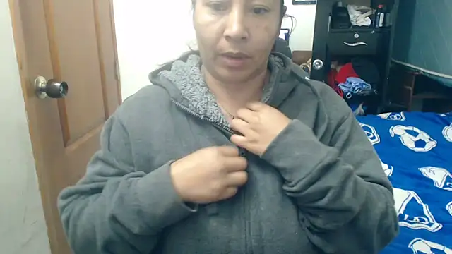 Siblleyx online show from March 2026 10:35:01 PM