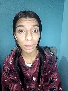 Ariell Kieran online show from October 2025 02:12:01 AM