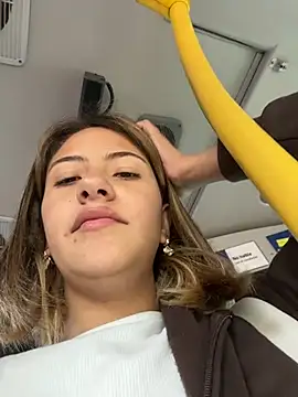 Andrea18 blonde online show from December 2025 12:25:02 PM