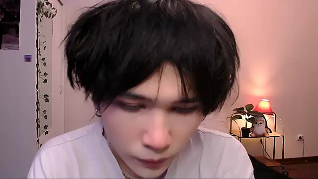 Snapshot of rennnuts chatting on September 2025 12:05:01 PM rennnuts online show from September 2025 12:05:01 PM