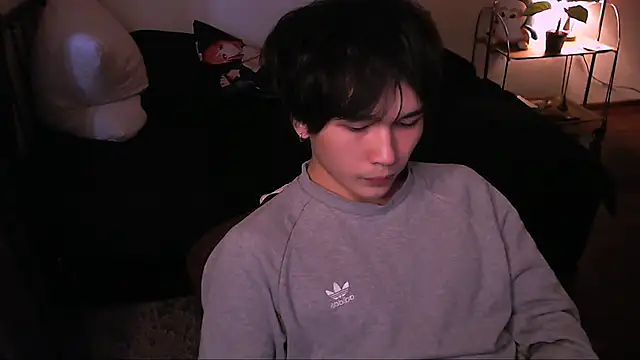 Snapshot of rennnuts chatting on November 2025 12:26:01 PM rennnuts online show from November 2025 12:26:01 PM