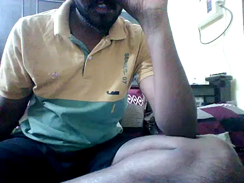 Snapshot of anandhababu chatting on December 2025 12:29:02 AM anandhababu online show from December 2025 12:29:02 AM