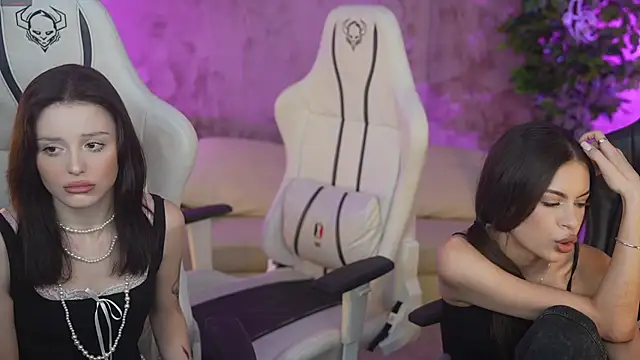 Snapshot of Milana_angell chatting on February 2025 03:38:01 PM Milana angell online show from February 2025 03:38:01 PM