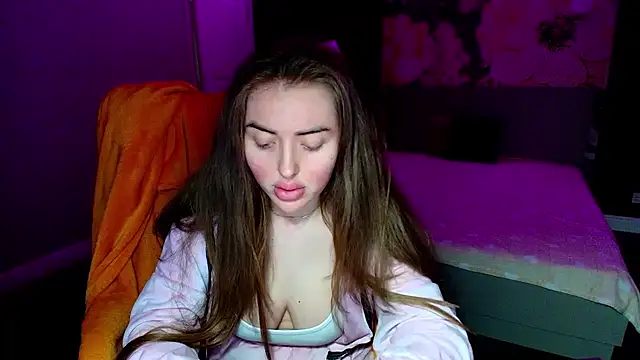 MissisCaty online show from March 2026 07:25:01 PM