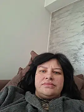 Snapshot of CannabisQueenn chatting on May 2026 09:25:01 AM CannabisQueenn online show from May 2026 09:25:01 AM