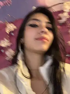 Snapshot of TayylorSexx chatting on March 2025 08:27:01 AM TayylorSexx online show from March 2025 08:27:01 AM