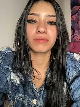 Snapshot of TayylorSexx chatting on March 2025 08:32:02 AM TayylorSexx online show from March 2025 08:32:02 AM