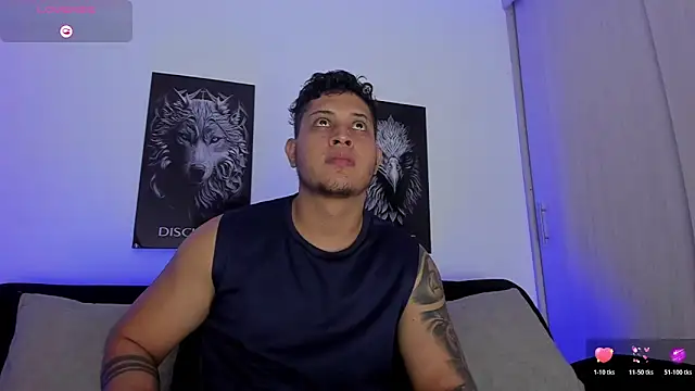 JohanSmith online show from November 2025 11:03:01 PM