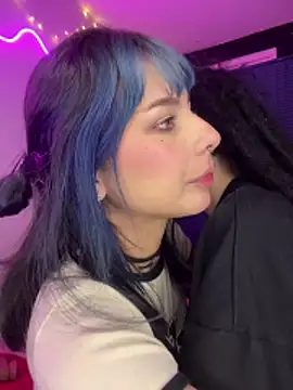 mavimist   online show from December 2025 01:48:02 AM