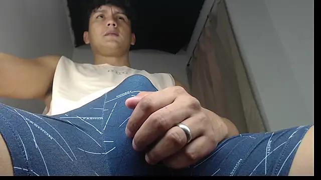 lolplipiwg online show from February 2026 06:37:02 PM