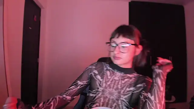 ggor4w33 online show from October 2025 11:46:02 PM