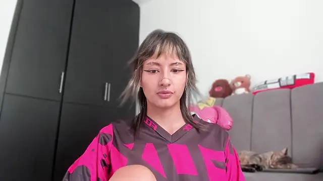 ggor4w33 online show from March 2026 09:10:02 PM