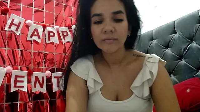 tezza smith online show from February 2025 04:19:02 AM