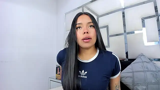 ZoeWan69 online show from January 2026 11:59:02 AM