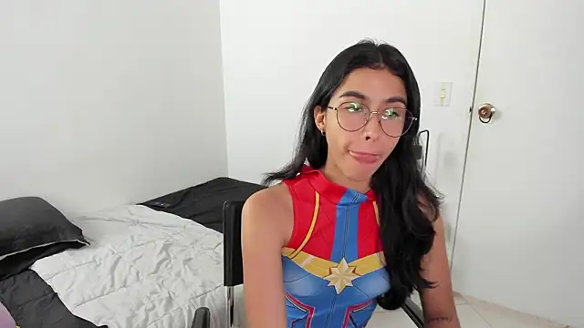 Snapshot of Mazikeen__18 chatting on March 2026 01:15:02 PM Mazikeen 18 online show from March 2026 01:15:02 PM