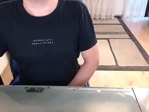 Snapshot of ruplumber chatting on February 2025 06:43:02 AM ruplumber online show from February 2025 06:43:02 AM