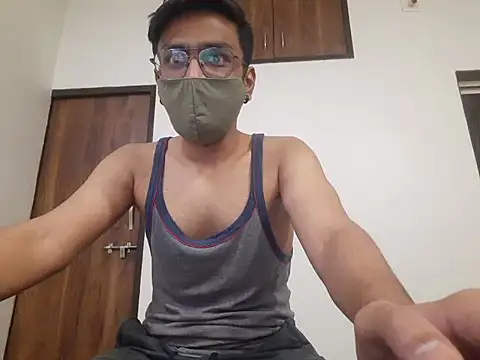 kk77102 online show from February 2025 08:41:01 PM