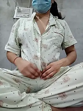 Snapshot of EZ_shuvani chatting on March 2025 06:14:02 AM EZ shuvani online show from March 2025 06:14:02 AM