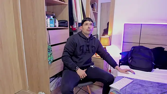 ILoveNYStyle online show from March 2025 01:36:02 AM