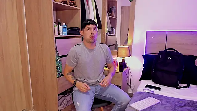 ILoveNYStyle online show from March 2025 09:03:01 PM